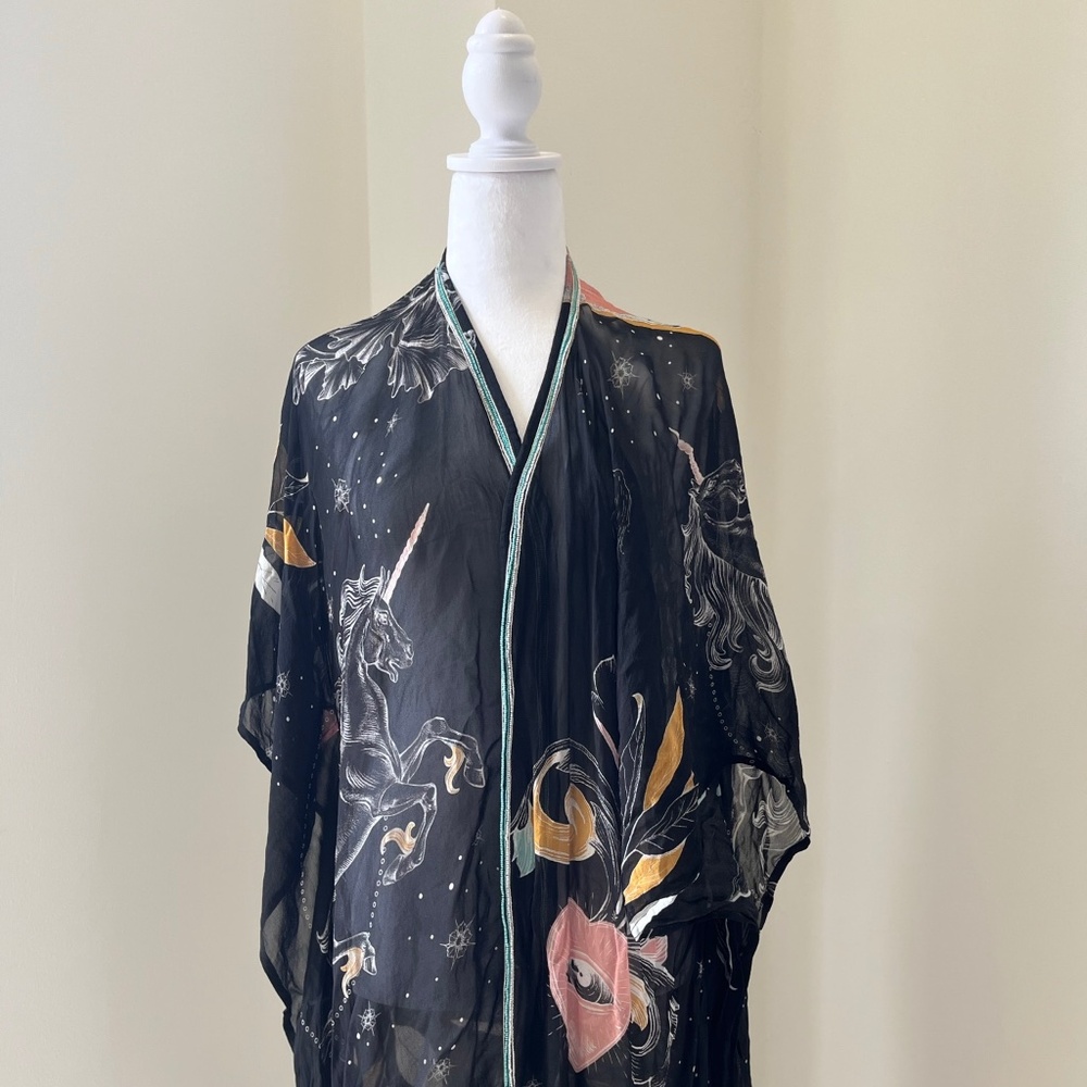 Agua Bendita Cover Up